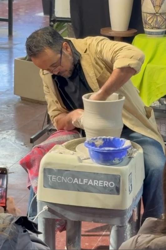 Imagen ilustrativa de TORNO DE MESA M16